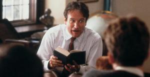 Robin Williams - Top 5 Hollywood Celebrities Who Love Reading Books